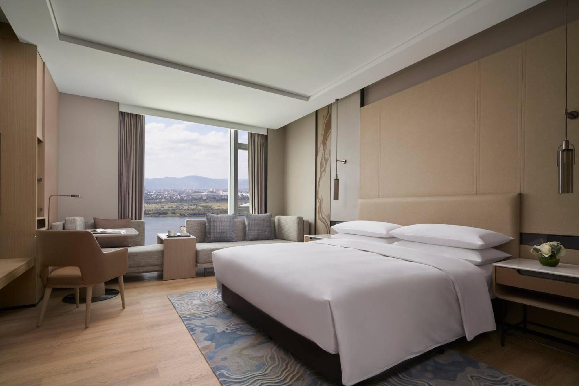 Fuzhou Marriott Hotel Riverside Экстерьер фото